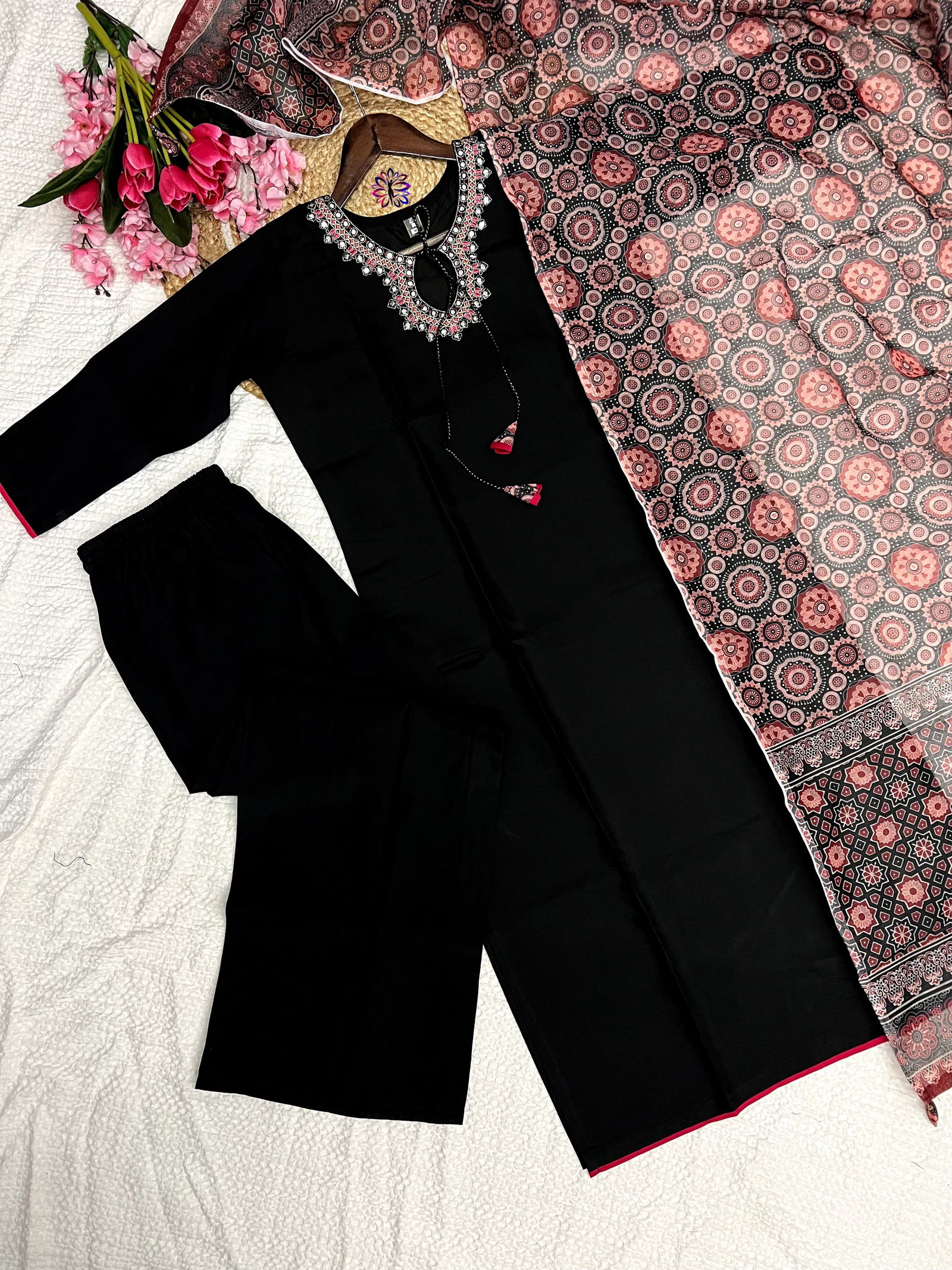 KF 5108 Kalaai Viscose Kurti With Bottom Dupatta Wholesalers In Delhi